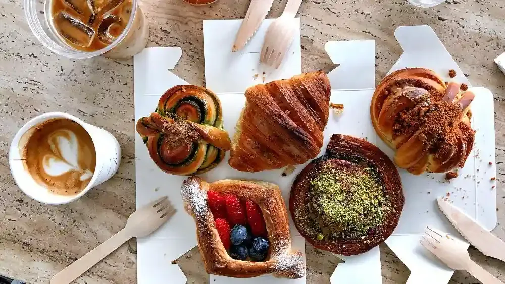 Maximizing Productivity: The Benefits of Morning Tea Catering for Web Developers