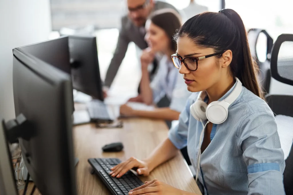 How Web Design Enhances the Way Ecommerce SEO Works for Online Stores
